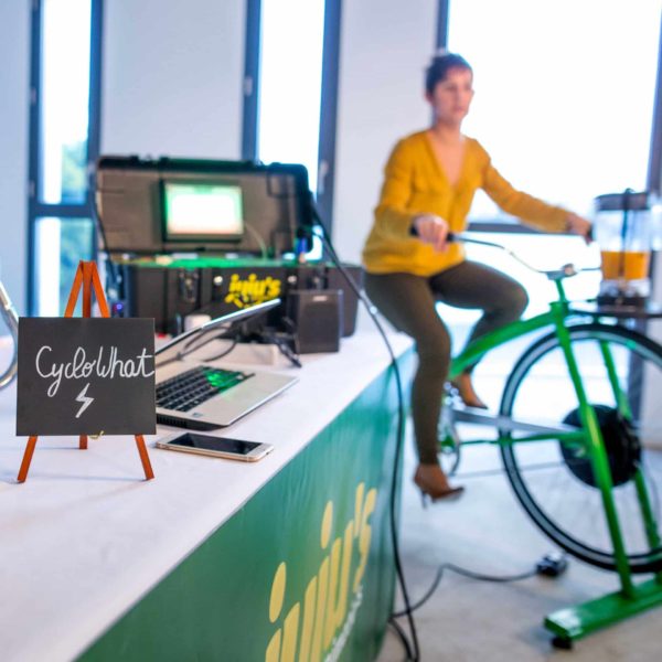 Animation commerciale - JUJU'S Activations - Pédalez pour produire de l’électricité, cyclowhat, animation eco responsable